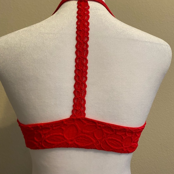 Victoria’s Secret Pink Bra - Picture 3 of 9